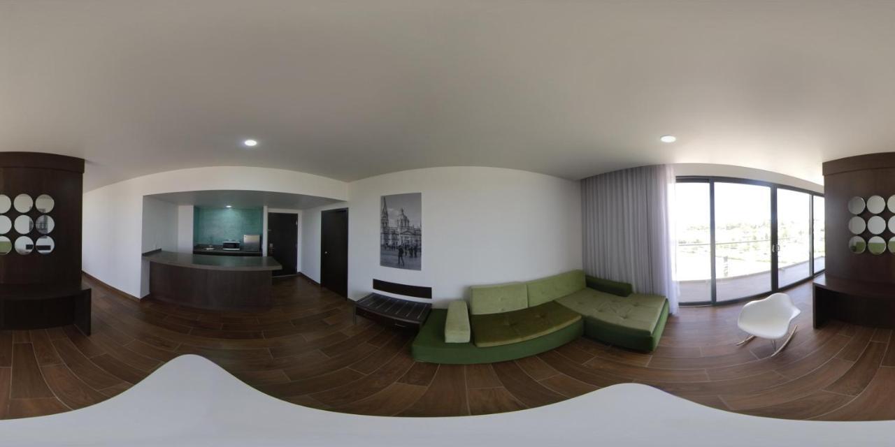 Fiesta Inn Guadalajara Aeropuerto Las Pintas Extérieur photo